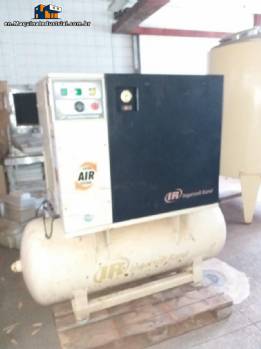 Screw air compressor Ingersoll Rand