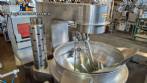 Zhengzhou Lonkia Machinery Co., Ltd. 200-Liter Planetary Mixing Cooking Kettle