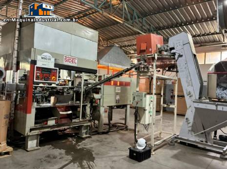 Sidel PET bottle blow molding machine, 4,000 bottles per hour.