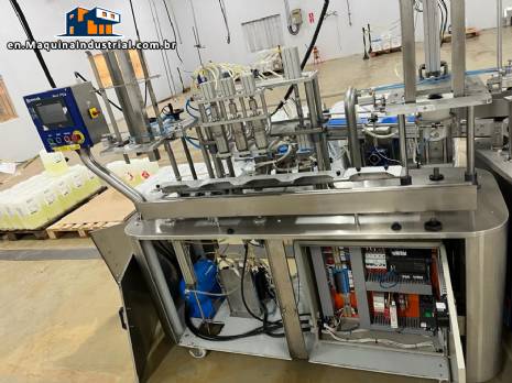 Automatic stainless steel filling machine for açaí jars, Bramak ice cream
