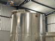 Stainless steel tank for storage and agitation, 2000 liters.