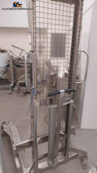 Compact L320 GT stainless steel manual forklift