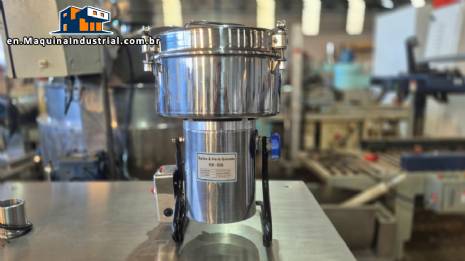 Stainless steel countertop grinder/mill for spices, grains, herbs, and peppers, Zhejiang Horus Appliance HR-50B