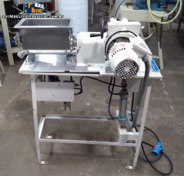 Stainless steel ribbon blender