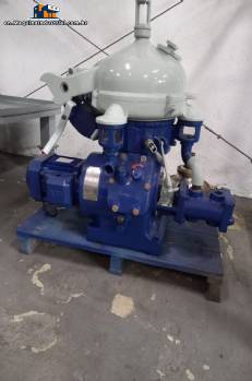 Centrifuge separator separator to purify industrial oils Alfa Laval 2,200 liters / hour