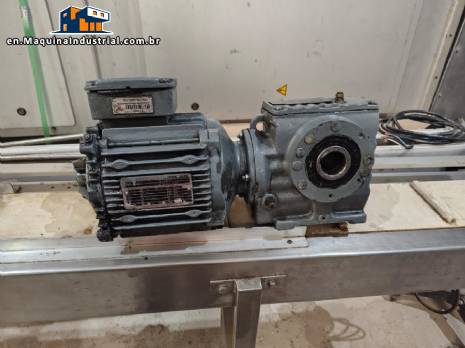 SEW Eurodrive gearmotor with 1.5 kW three-phase motor