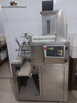 Stainless steel ravioli maker with 6 molds for making ravioli (ITALGI brand) with long pasta cutter.