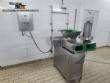 Mozzarella cheese molding machine
