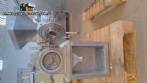 Stainless steel universal mill with a capacity of up to 30 kg/hour