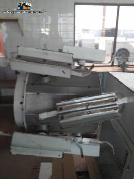 Centrifuge for chocolate eggs Pir�g