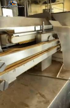 Handtmann VF 520 vacuum filler and handtmann 242 linker with full hanging system