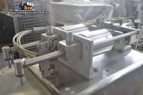 Stainless steel filling machine for liquids 2 spouts