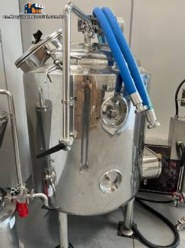 300 liter stainless steel hermetic jacketed mixing reactor tank