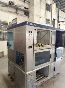 Tetra Pak TETRA FILM WRAPPER 67 baling/packaging machine for carton packaging.