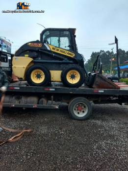 Small loader New Holland