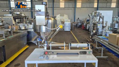 Semi-automatic stainless steel benchtop filling machine for pastes with funnel, mixer and jacketed heating element, Cetro brand.