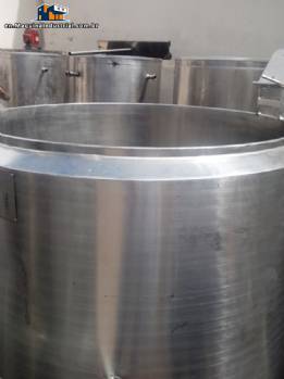 Stainless steel tank