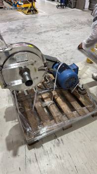 Stainless steel hammer mill, Vieira brand, 7.5 HP.