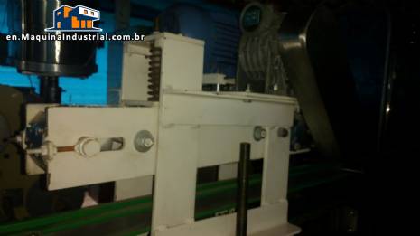 Pressure capper Pressure capper