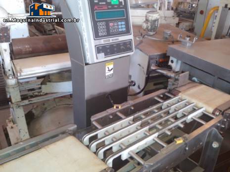 Weight checker with expulsion Weight checker with expulsion